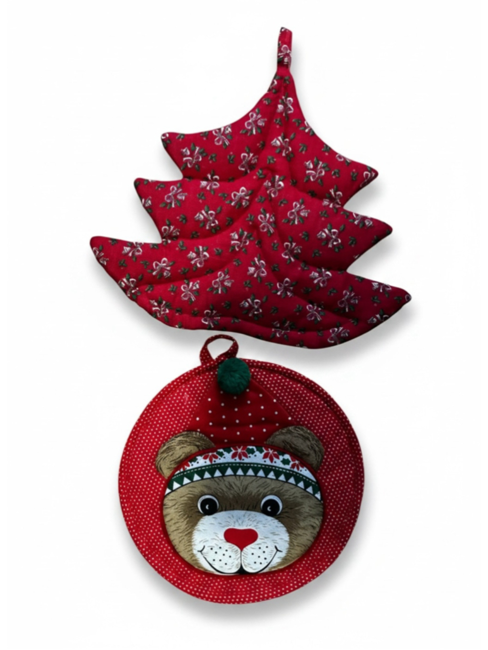 Vintage Christmas Tree and Bear Christmas Pot Holder Set Festive Red Holiday